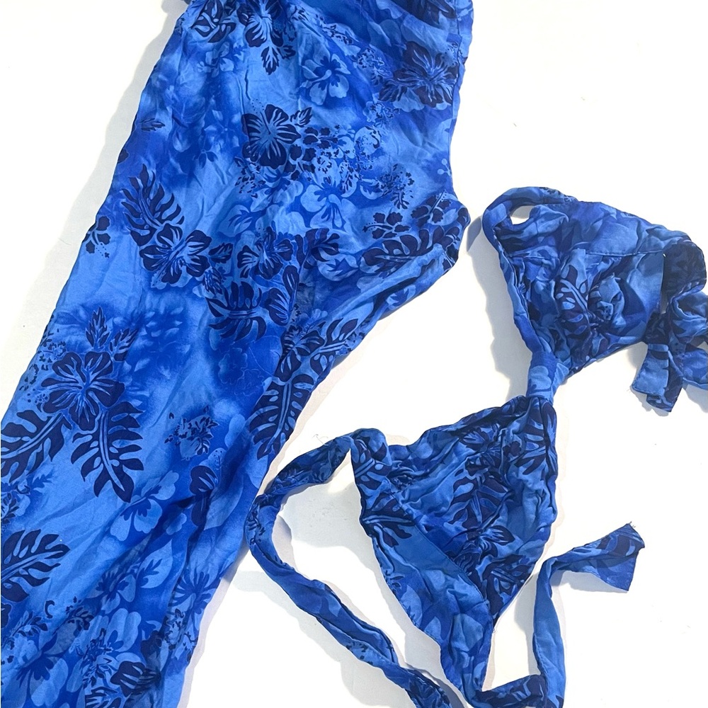 NWOT: Banana Split 2 beach cover-up one size fits all